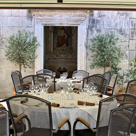 Otel The Pucic Palace 5*