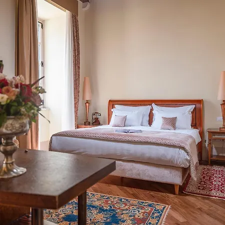 Otel The Pucic Palace